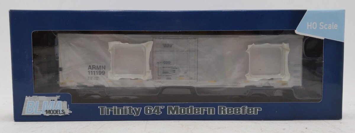 BLMA Models 52035 HO Union Pacific/ARMN Trinity 64' Reefer #111199