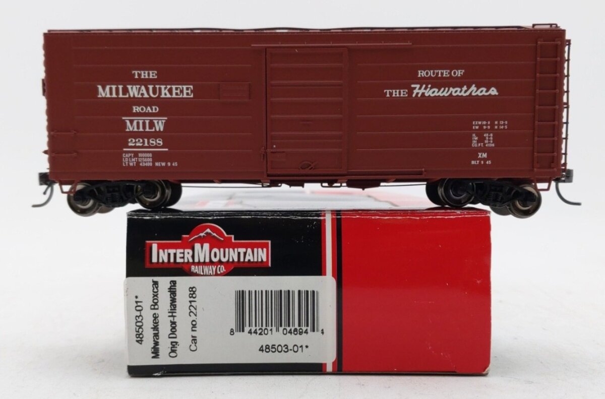 InterMountain 48503-01 HO Scale MILW 'Route Of The Hiawatha' Boxcar #22188