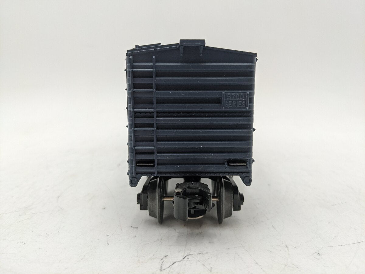 Lionel 6-16622 O Gauge CSX Boxcar with Red Flashing ETD EX