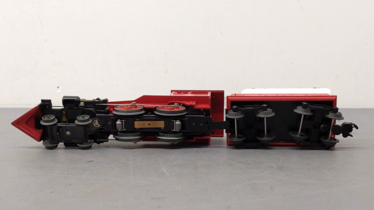 Lionel 6-18732 O North Pole 4-4-0 Steam Locomotive & Tender #25 EX