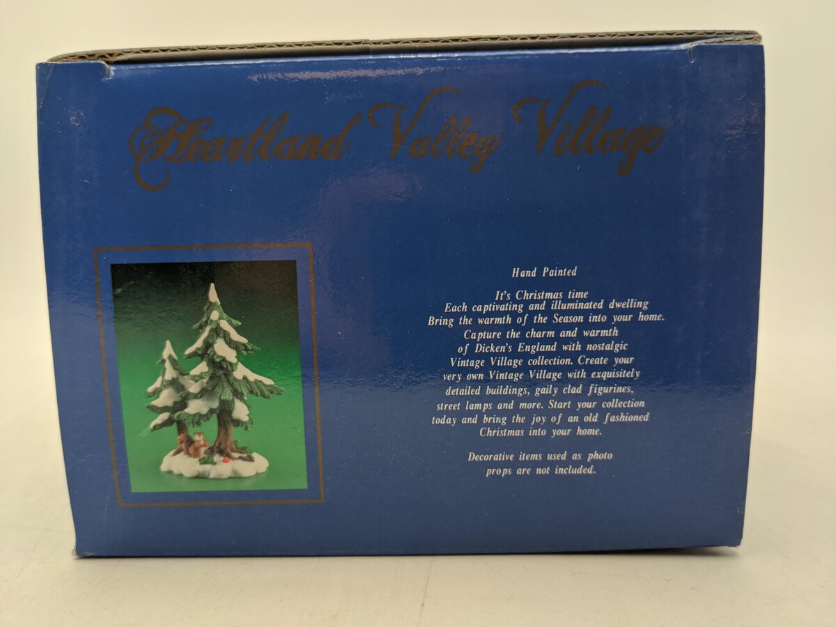 Heartland Valley Village Trees & Squirrels NIB