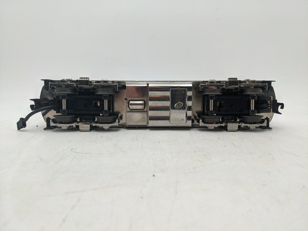 MTH 30-2482-4 O Gauge Santa Fe F-3 Non-Powered B-Unit Diesel Engine EX