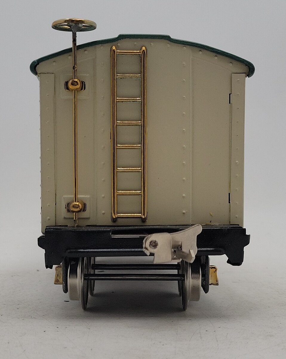 Lionel 514 Vintage Standard Gauge Tinplate Ivory/Peacock Refrigerator Car
