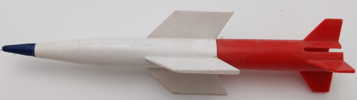 Lionel 6630 Vintage O IRBM Rocket Launcher VG