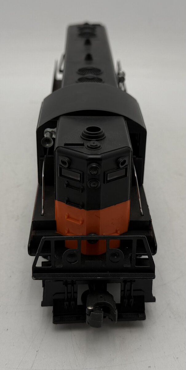 Lionel 2338 Vintage O Milwaukee GP-7 Diesel Locomotive - Solid Stripe - RARE! VG
