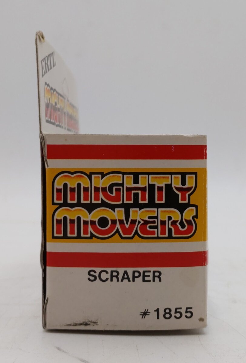 ERTL Mighty Movers 1:64 Scale International Hough Scraper #1855 LN/Box