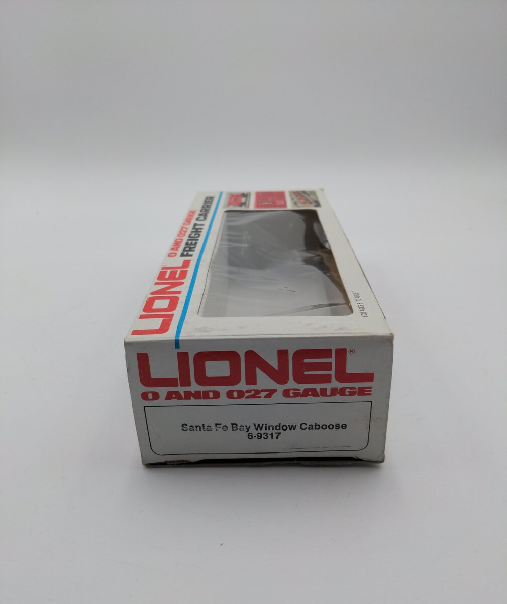 Lionel 6-9317 O Gauge AT&SF Blue & Yellow Bay Window Caboose #9317 LN/Box