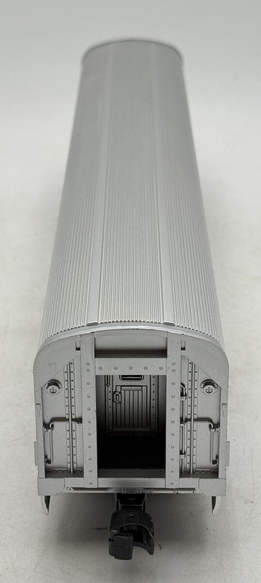 Lionel 6-19161 O Lionel Lines Aluminum Silver Mesa Coach Car #2533 LN