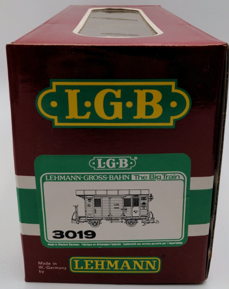 LGB 3019 G Scale Mail Post Car with Lights (Metal Wheels) EX/Box