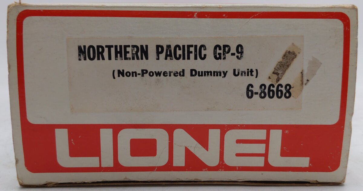 Lionel 6-8668 O Gauge Northern Pacific GP-9 Non-Powered Diesel Locomotive EX/Box