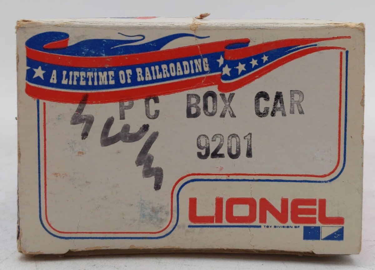 Lionel 6-9201 O Gauge Penn Central Boxcar EX/Box
