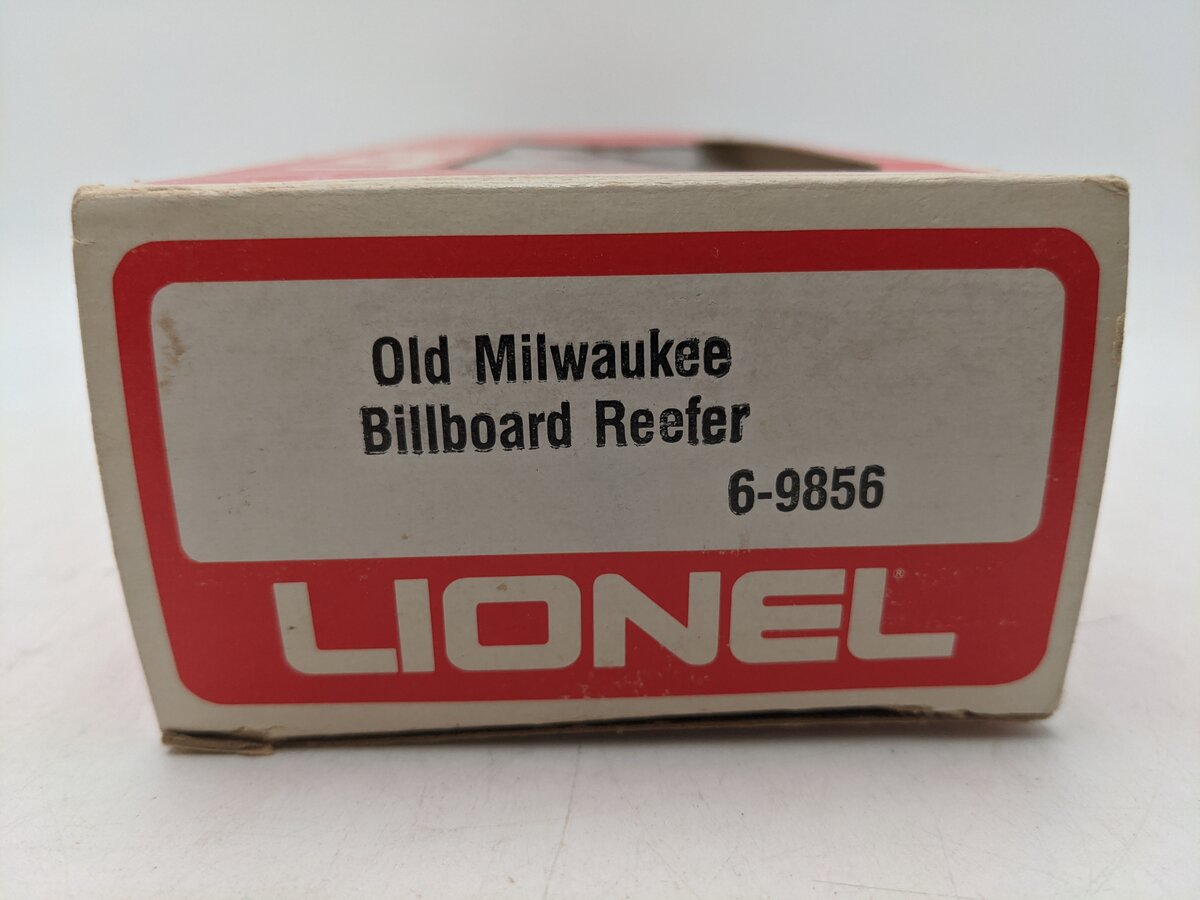 Lionel 6-9856 O Gauge Old Milwaukee Beer Billboard Reefer Car EX/Box