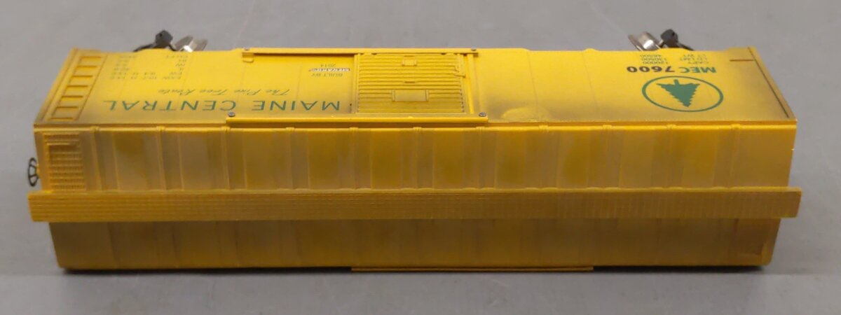 Menards 279-0869 O Maine Central Boxcar #7401 LN/Box