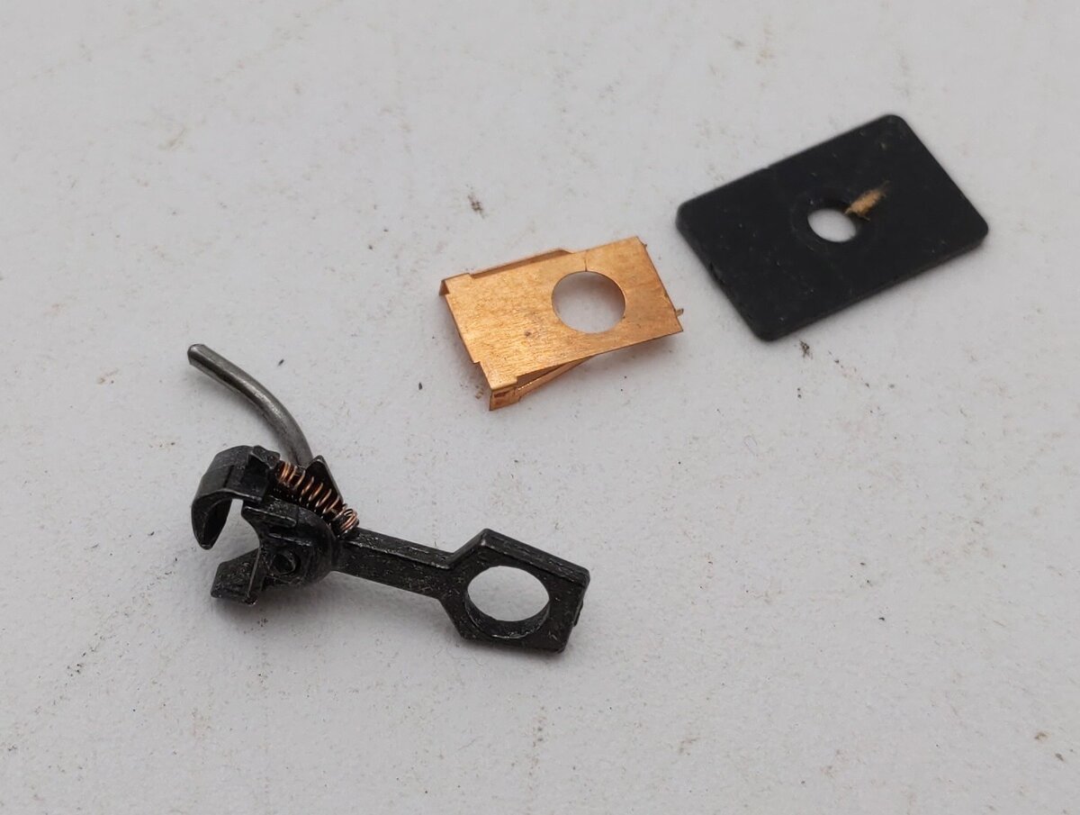 Roundhouse 1952 HO Scale Maine Central 50' FMC Single Door Boxcar # 31637 Kit EX