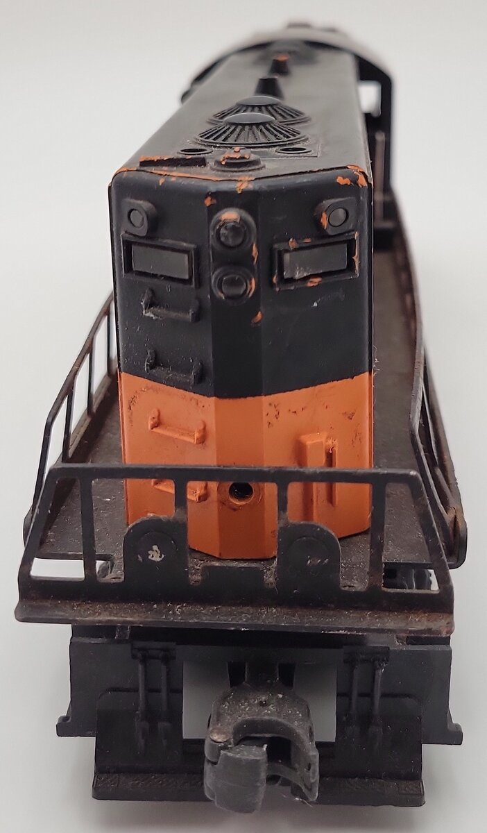 Lionel 2338 Vintage O Gauge Milwaukee Road Powered GP-7 Diesel Locomotive