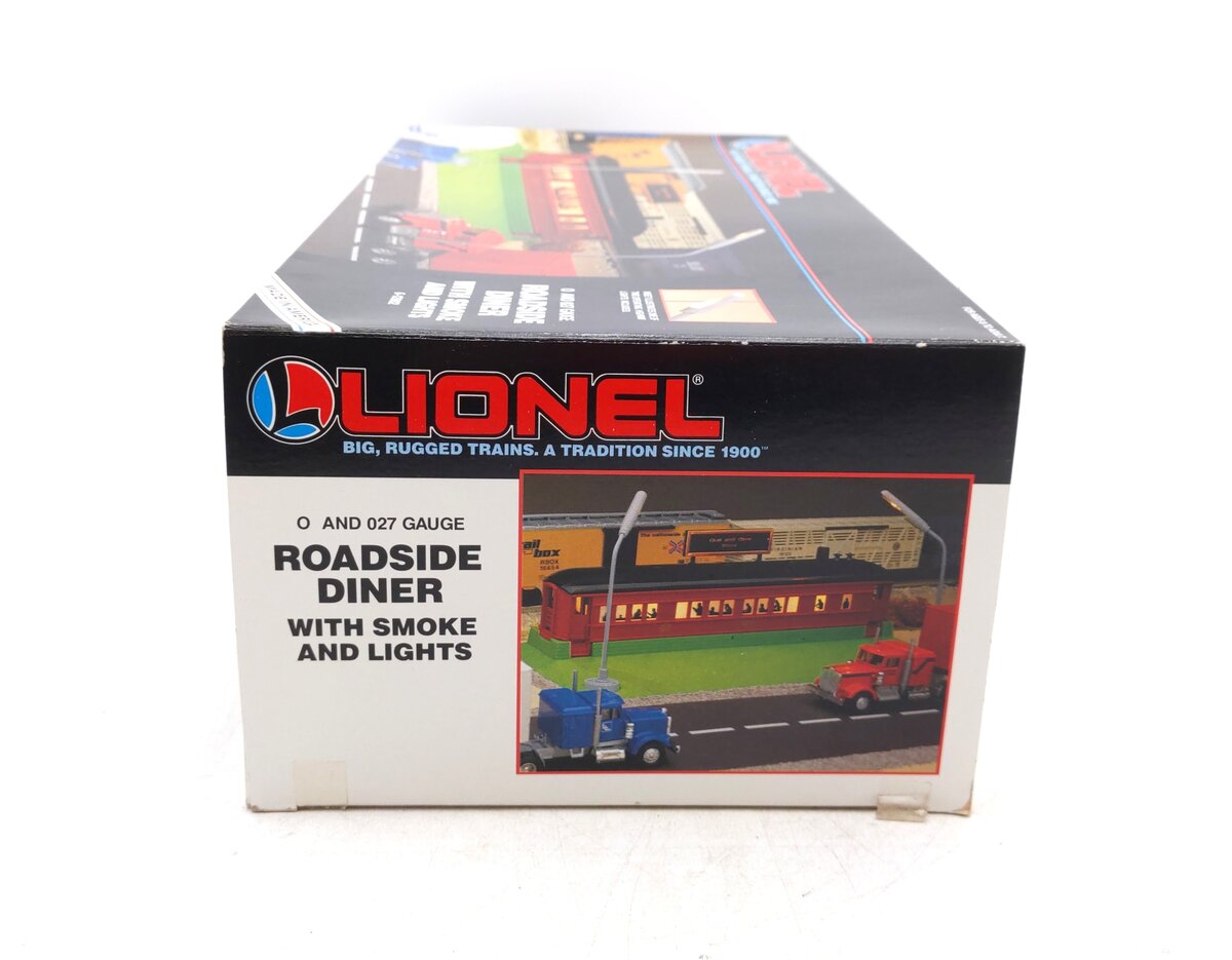 Lionel 6-12802 O Gauge Roadside Diner w/Smoke & Lights EX/Box