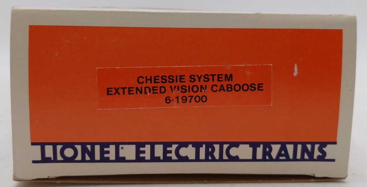 Lionel 6-19700 O Chessie System Extended Vision Illuminated Caboose #19700 VG/Box