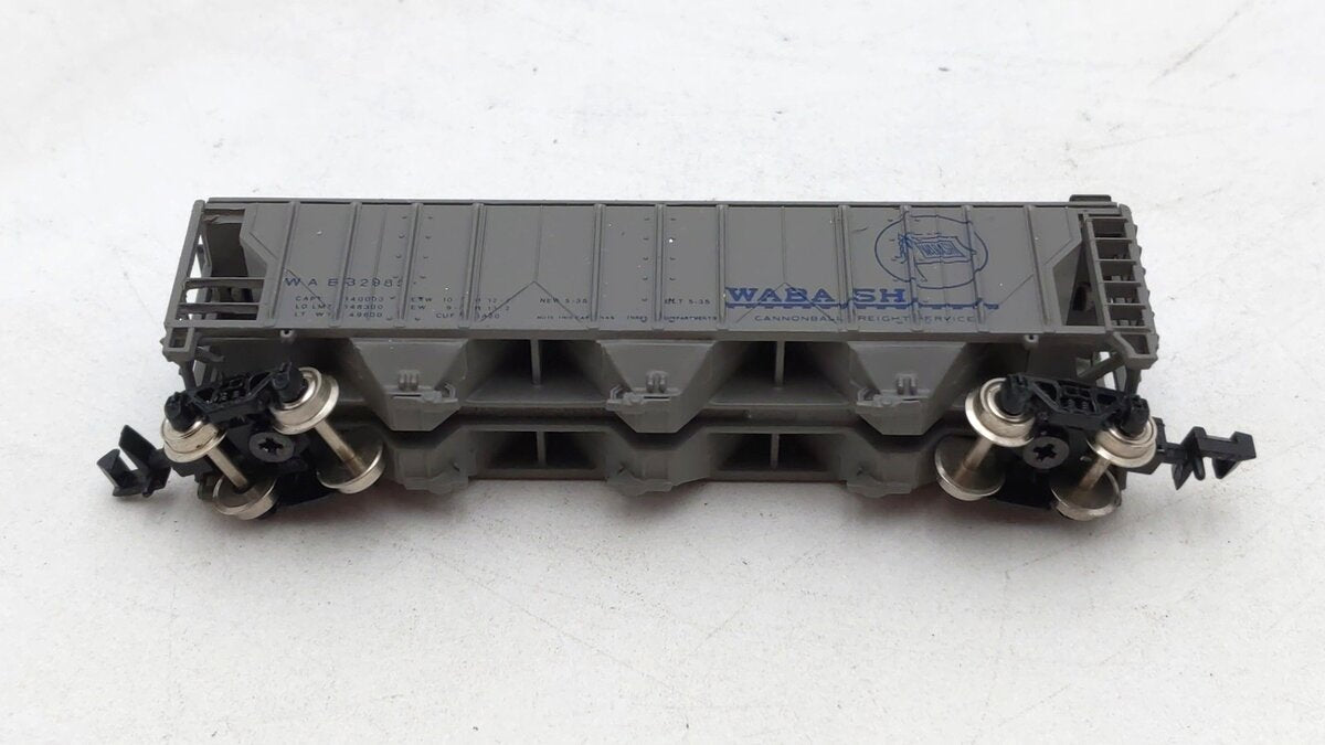 Bachmann 73661 N Scale Wabash 3-Bay Covered Hopper #32985 EX