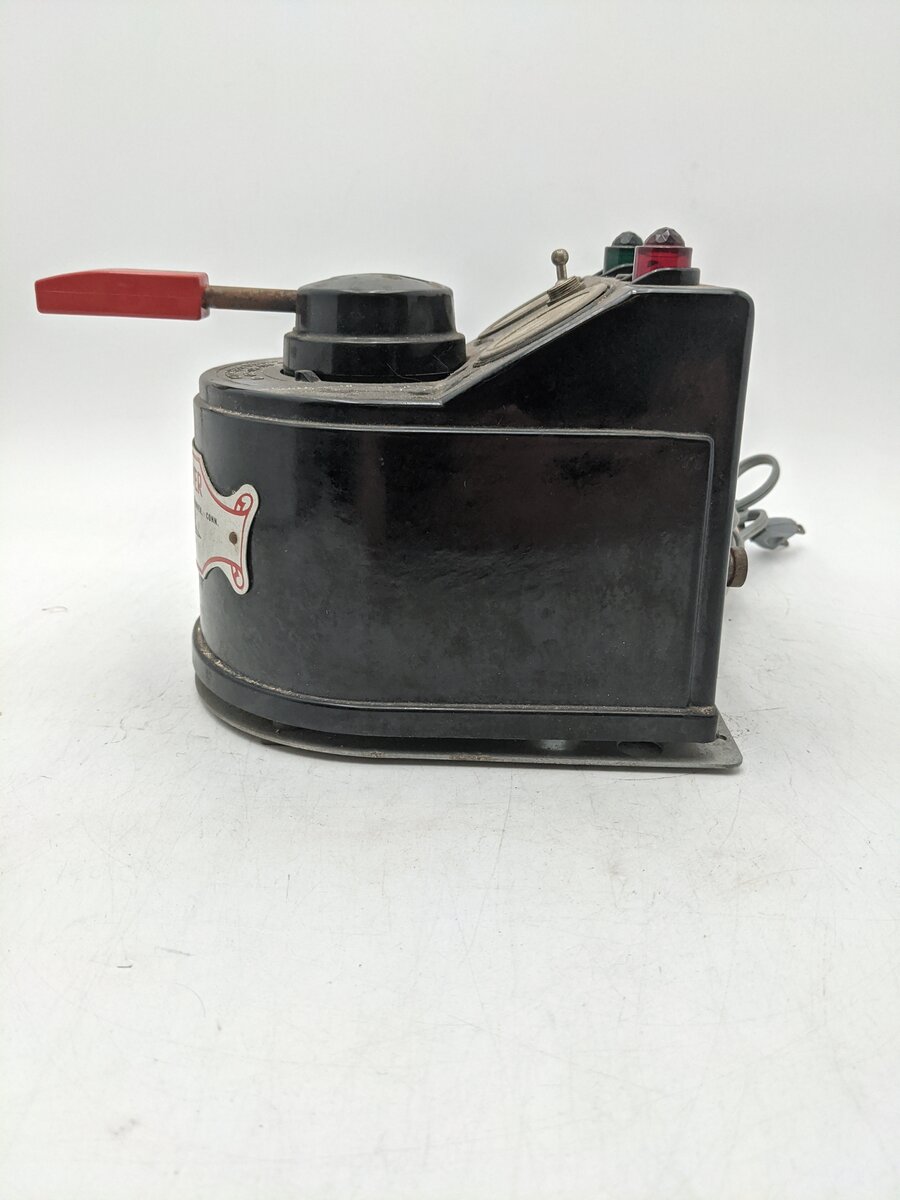 American Flyer 19B Vintage S 300 Watt Train Transformer 110V VG