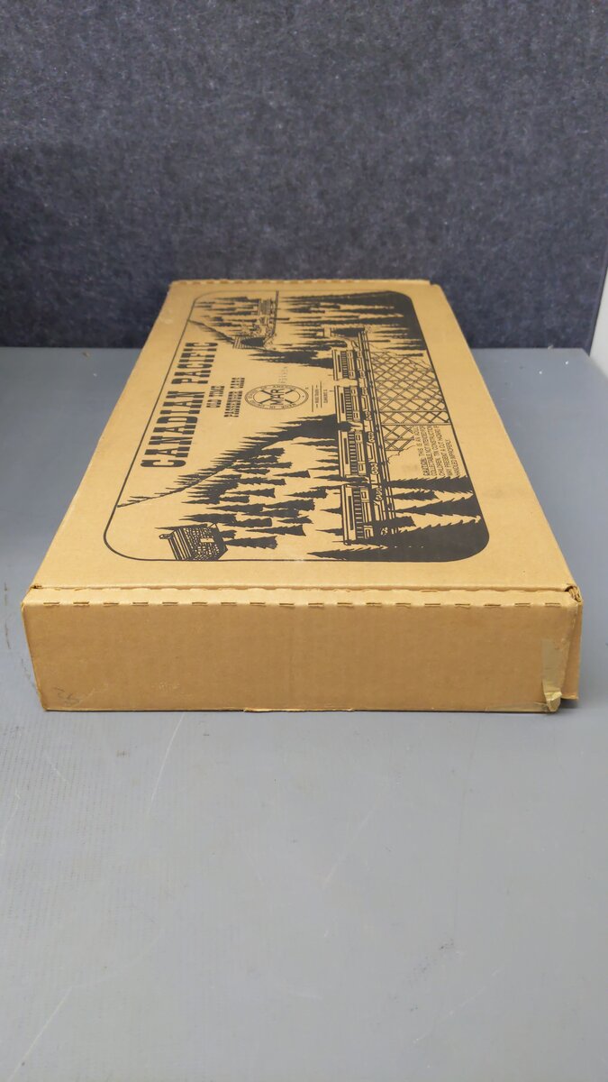 Marx 5192 Canadian Pacific Old Time Passenger Cars (Set of 4) EX/Box