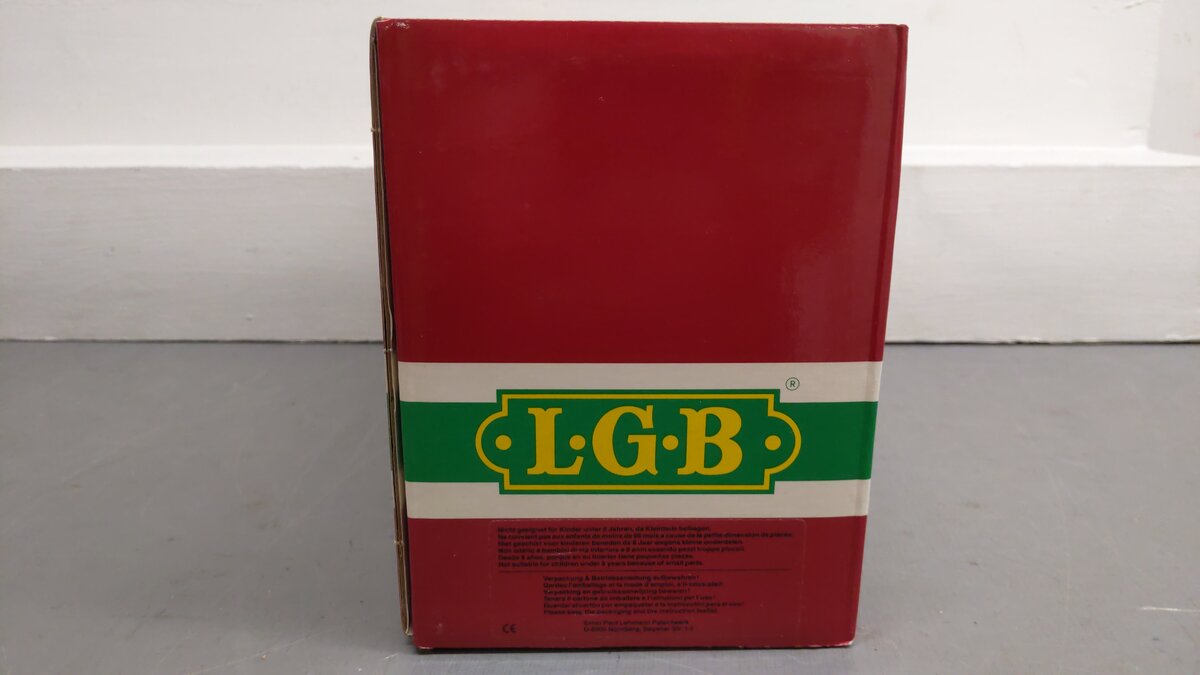 LGB 3040 G Scale 2nd Class Passenger Car #3 EX/Box