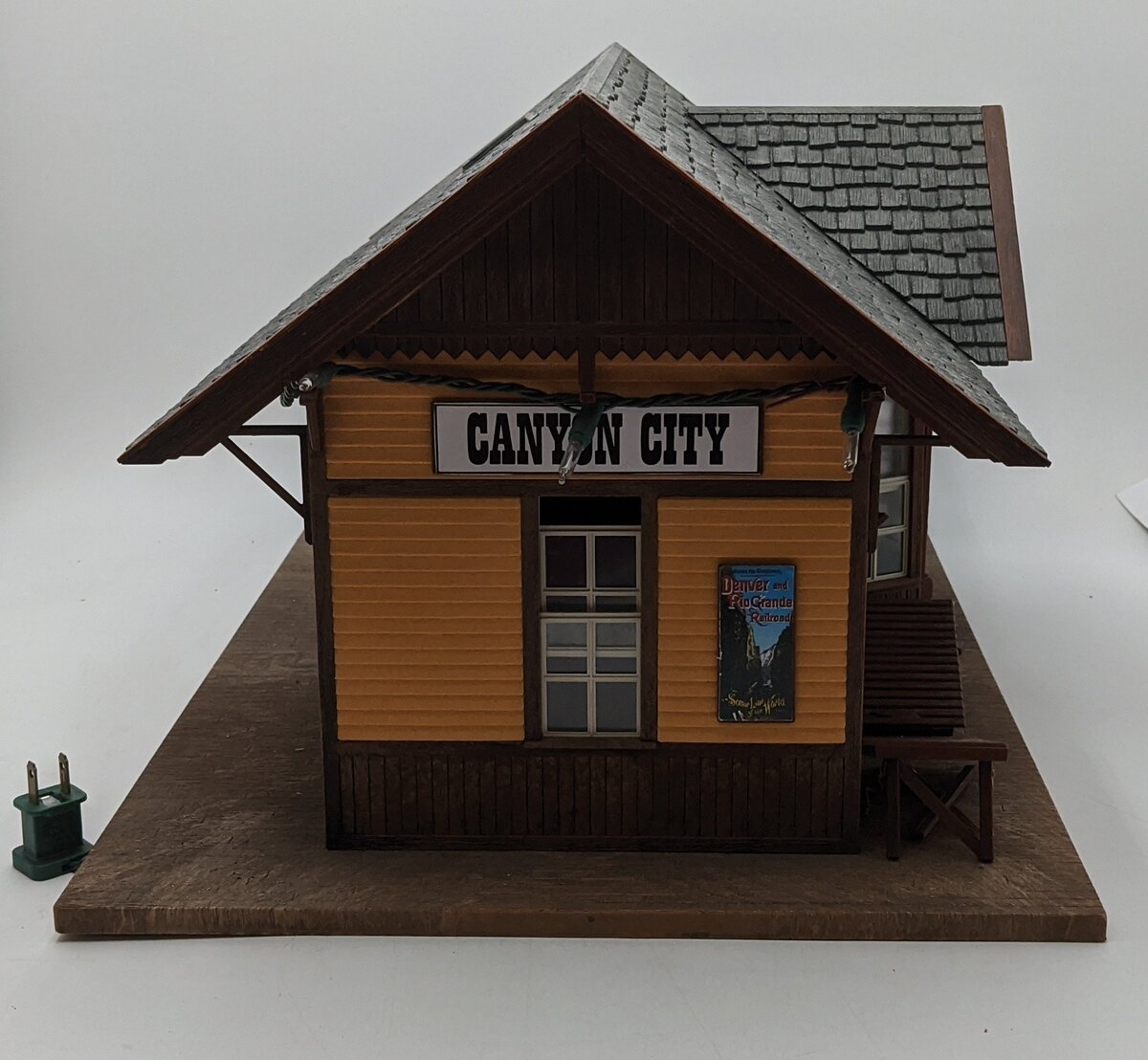Pola G Scale Canyon City Railway Express Agency Building VG