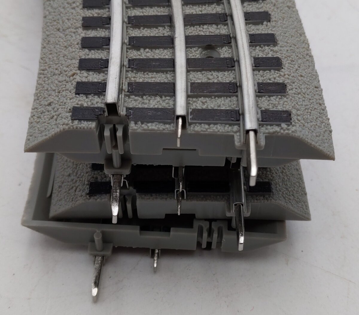 Lionel 6-85390 White O-36 Curved FasTrack (Pack of 4) EX