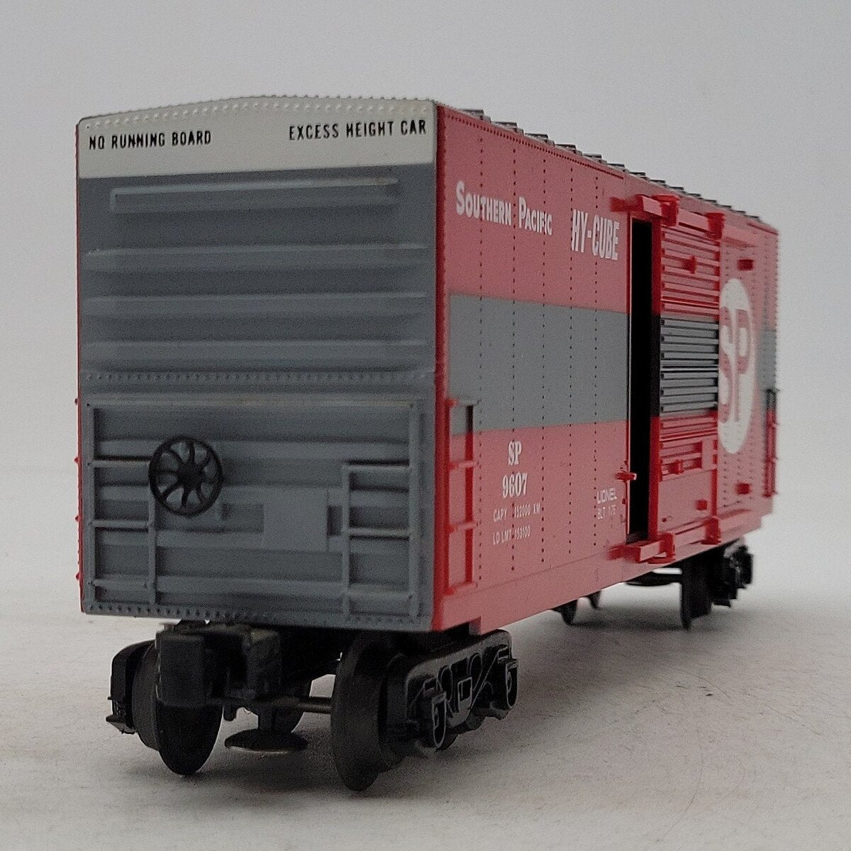 Lionel 6-9607 O Gauge Southern Pacific Hi-Cube Boxcar #9607 EX