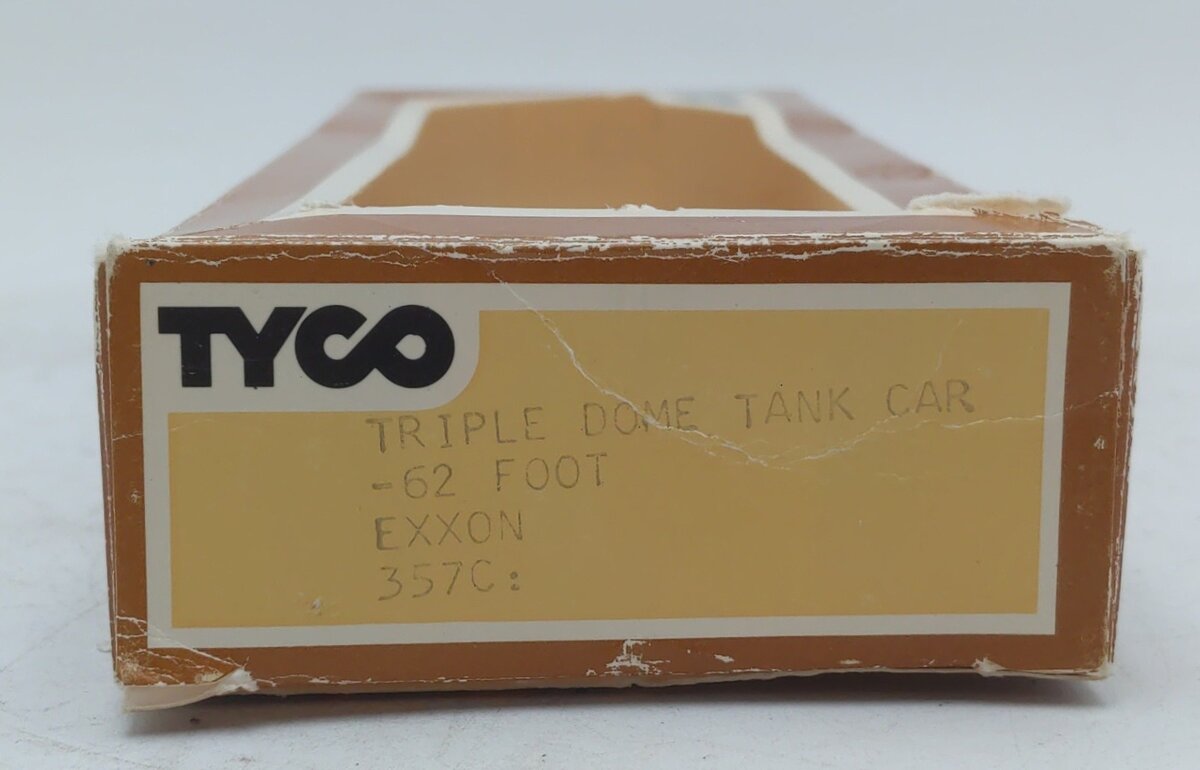 Tyco 357C HO Scale Triple Dome Tank Car Exxon EX/Box