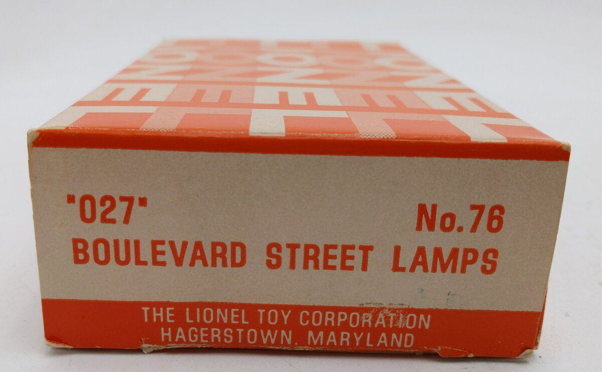 Lionel 76 O27 Boulevard Street Lamps (3) EX/Box
