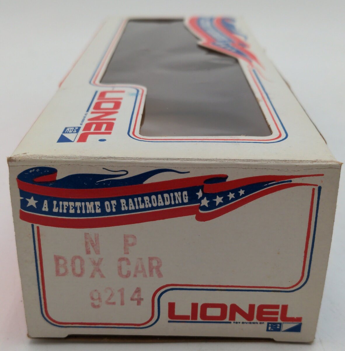 Lionel 9214 Northern Pacific Boxcar #9214 EX/Box