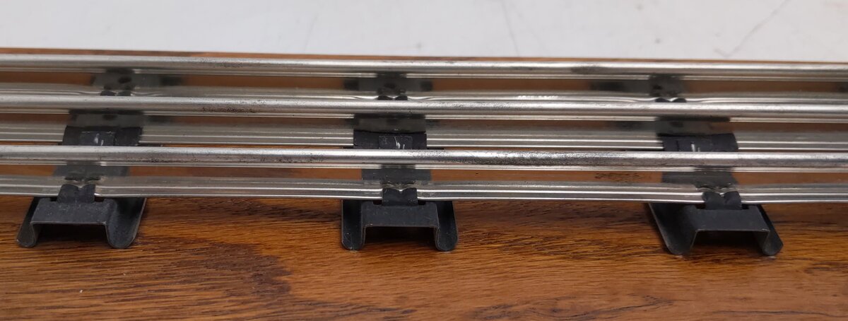 O Gauge Acrylic Display Case With Track 29 1/2" EX