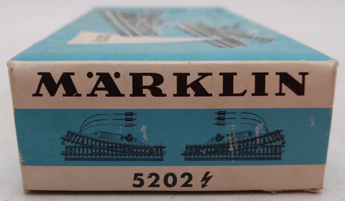 Marklin 5202 HO Scale Remote Right Switch Pair VG/Box