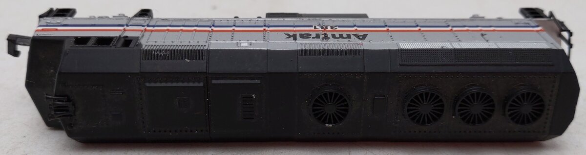 Life Like 7641 N Scale Amtrak F-40 Diesel Locomotive #381 EX
