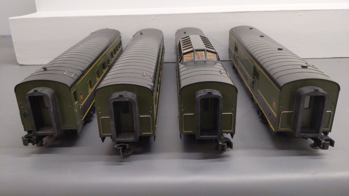 MTH 30-6766 O Canadian National 60' Streamlined ABS Passenger Set (Set of 4) EX