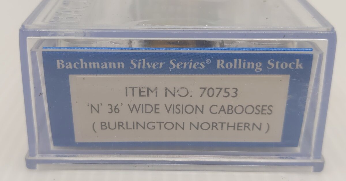Bachmann 70753 N Scale BN 36' Wide Vision Caboose