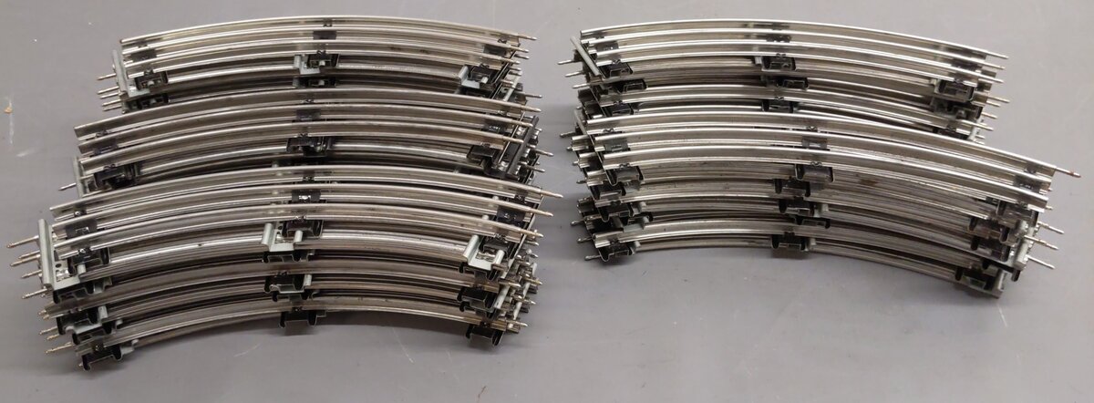 Lionel 6-65501 O Gauge Tubular 31" Diameter Curved Track (49) VG