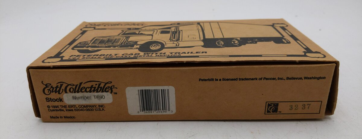 Ertl 3237 Diecast Peterbilt Cab With Trailer LN/Box