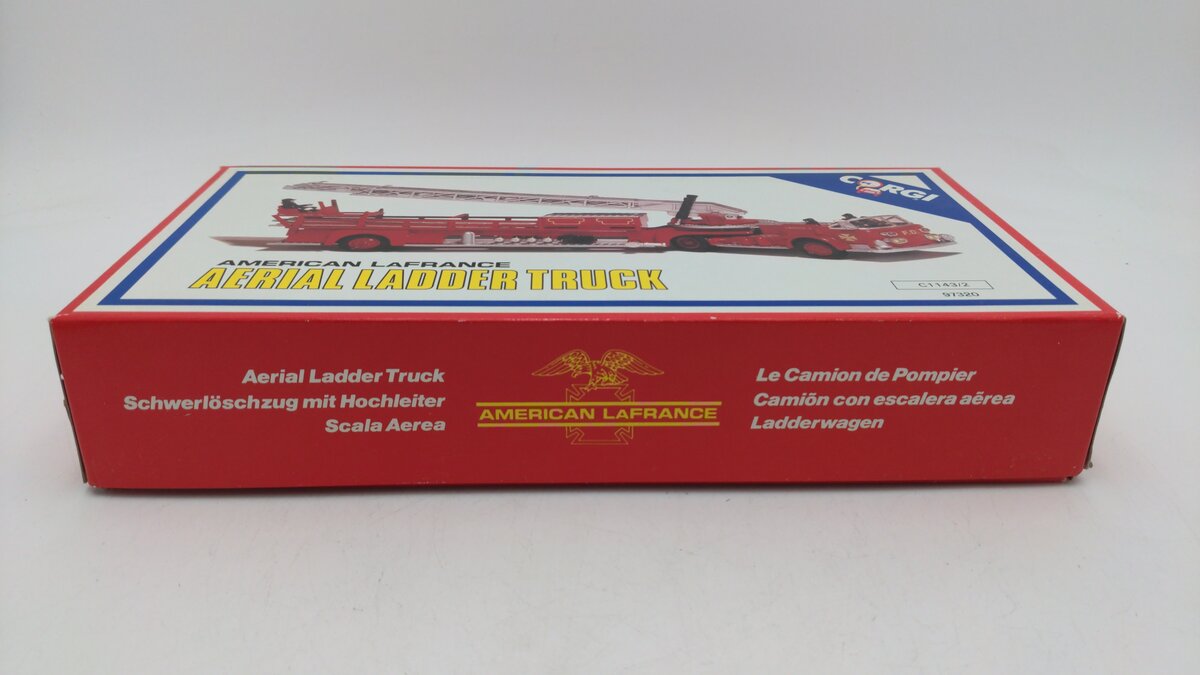 Corgi 97320 1:43 Scale 1990 American Lafrance Aerial Ladder Fire Truck Die Cast EX/Box