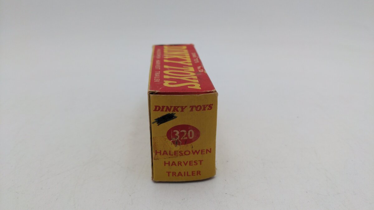 Dinky 320 Die Cast Tan / Red Halesowen Harvest Farm Trailer Set EX/Box