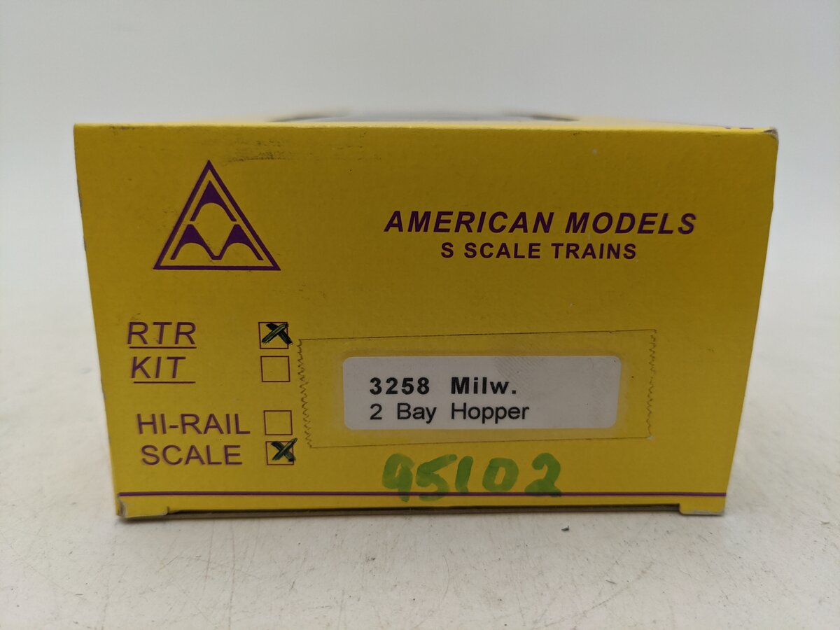 American Models 3258 S Milwaukee Hopper #95102- Scale Wheels & Couplers EX/Box
