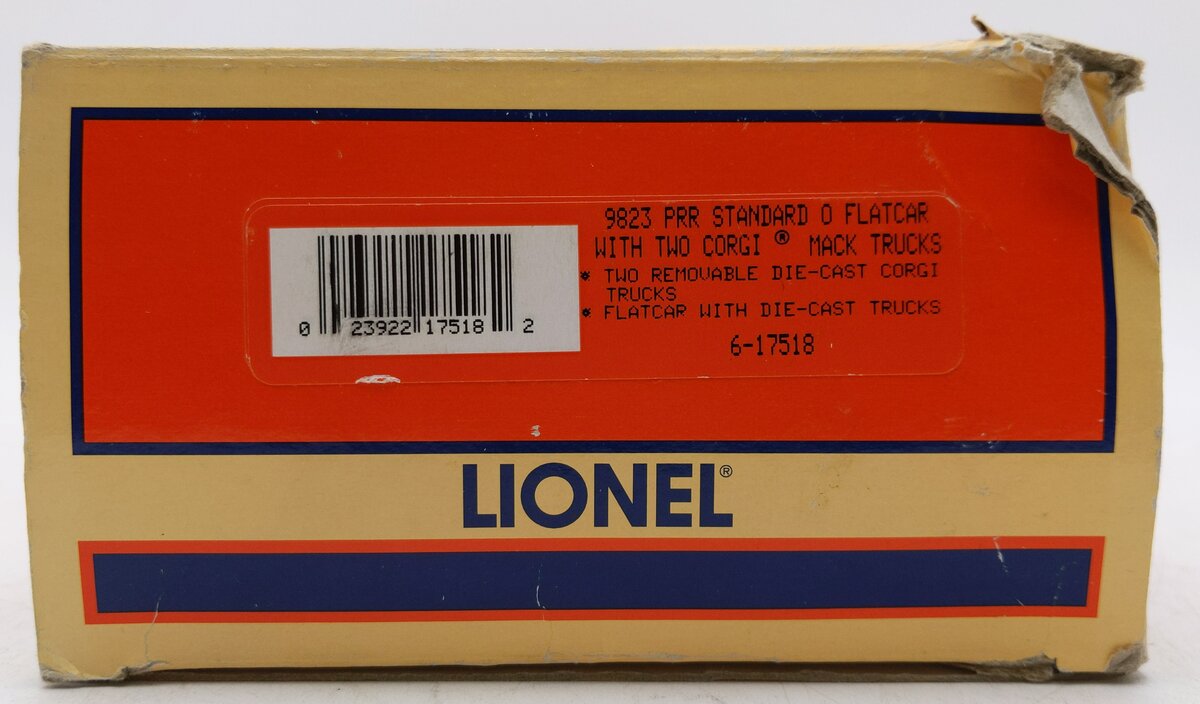 Lionel 6-17518 O Gauge Pennsylvania Flatcar with 2 Corgi Mack AEC Trucks #9823 EX/Box