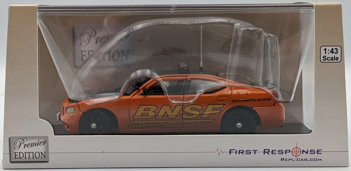 First Response 1:43 BNSF Railroad Police Premier Edition NIB