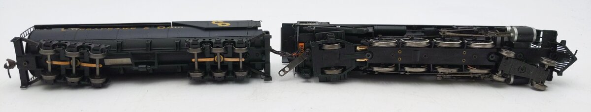 Bachmann Spectrum 01220 HO Scale C&O Steam Locomotive & Tender EX