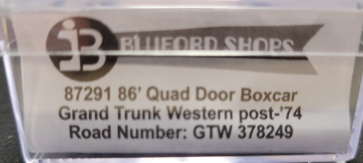 Bluford Shops 87291 N GTW PS 86' Quad Door Auto Parts Boxcar RTR #378249 LN/Box