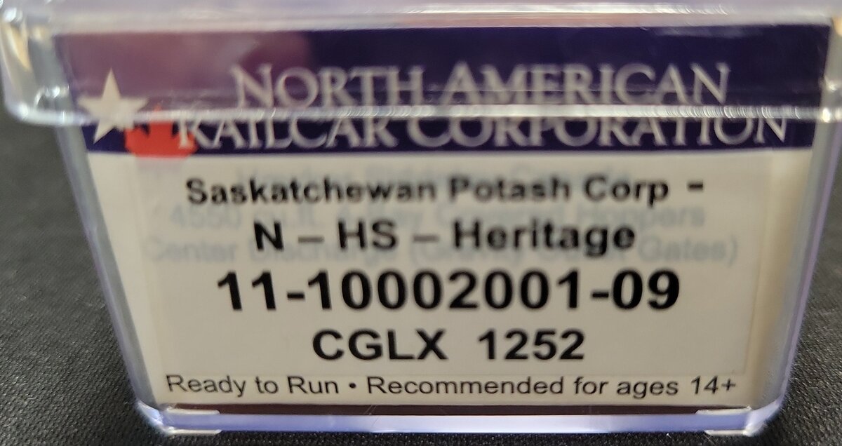 NARC 11-10002001-09 N GATX Rail Canada HS Heritage Hopper #1252 LN/Box