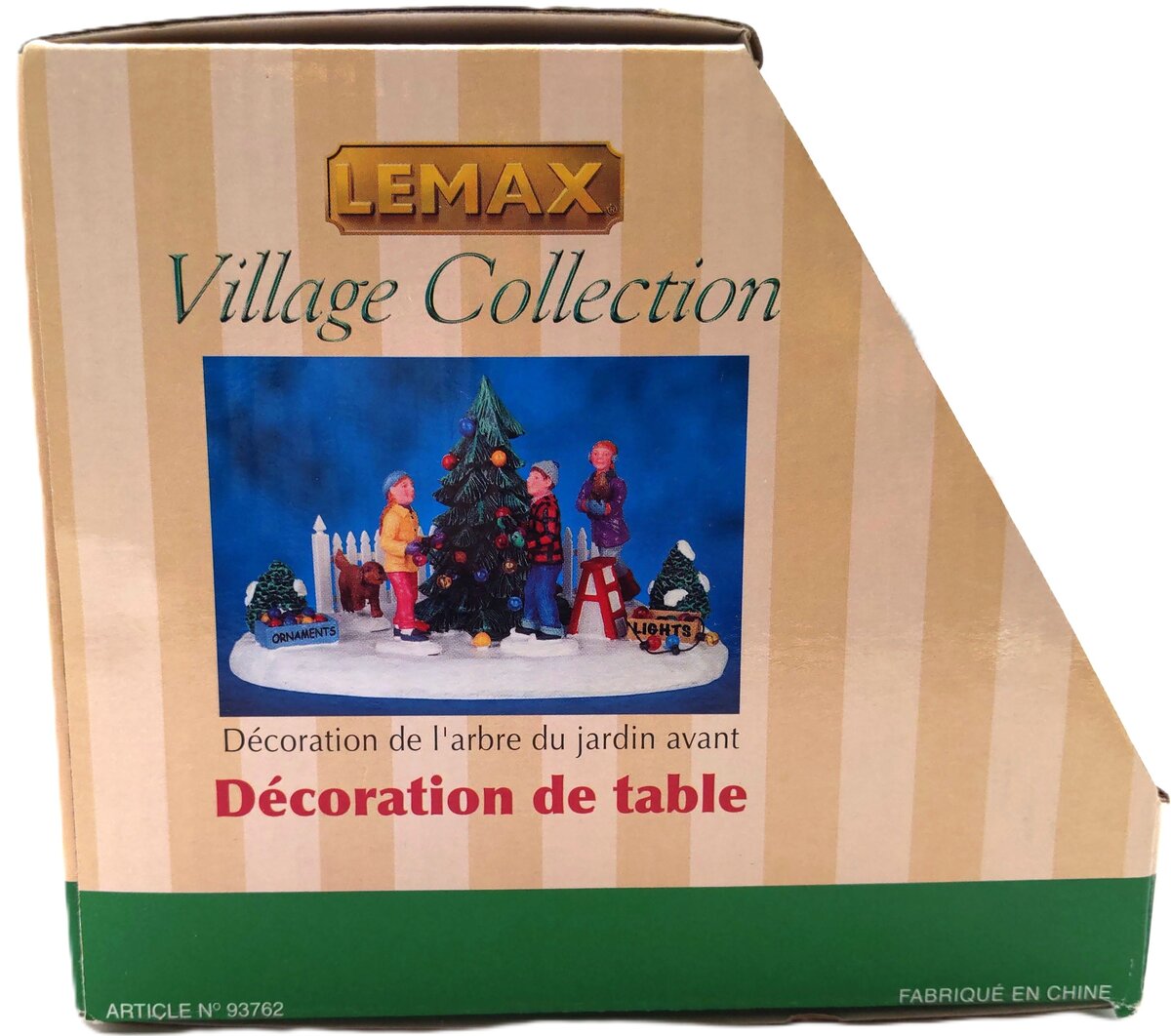 Lemax 93762 "Decorating Front Yard Tree" Table Accent LN/Box