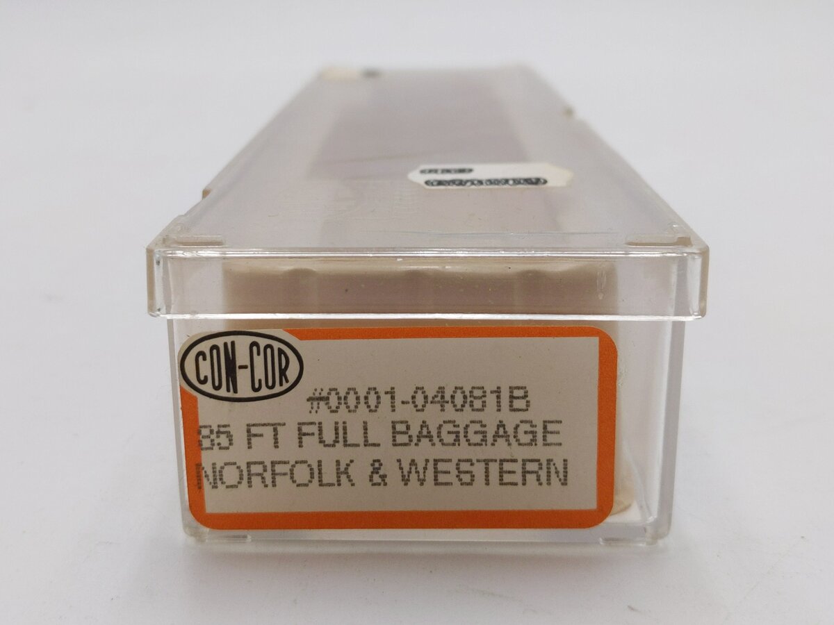 Con-Cor 0001-004681-6 N Scale MHC Boxcar Amtrak Phase 3 W./ PO. Logo #1478 NIB