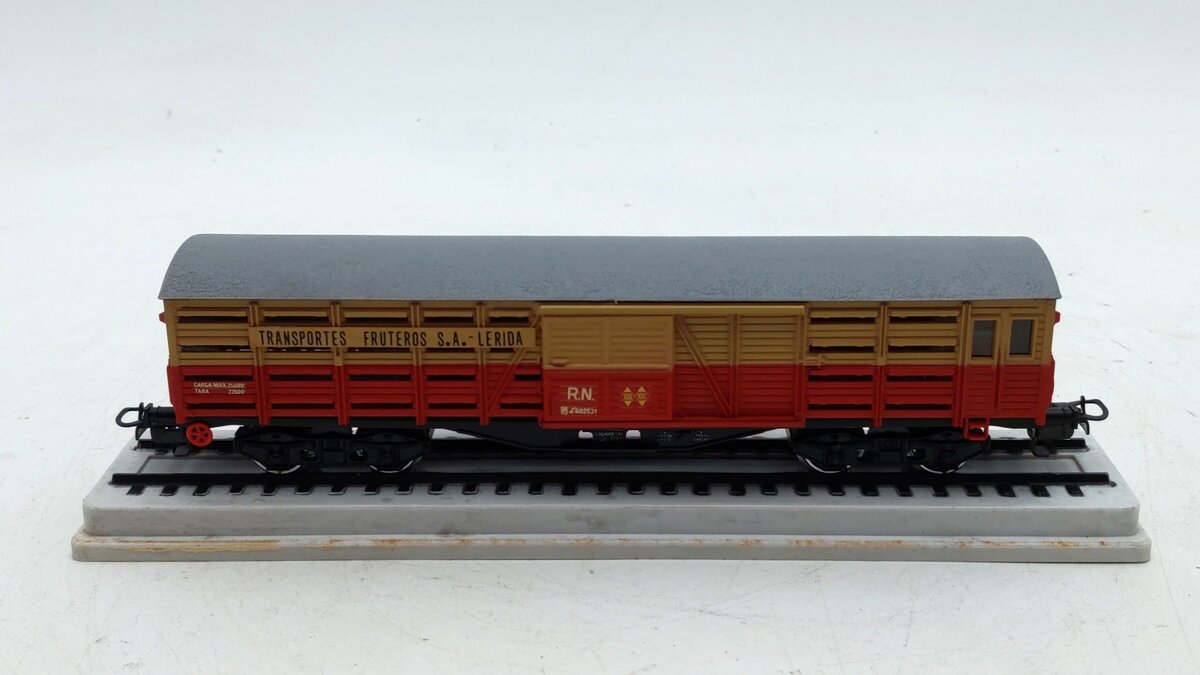 Electrotren 5102 HO Scale Transportes Fruteros Livestock Freight Car EX