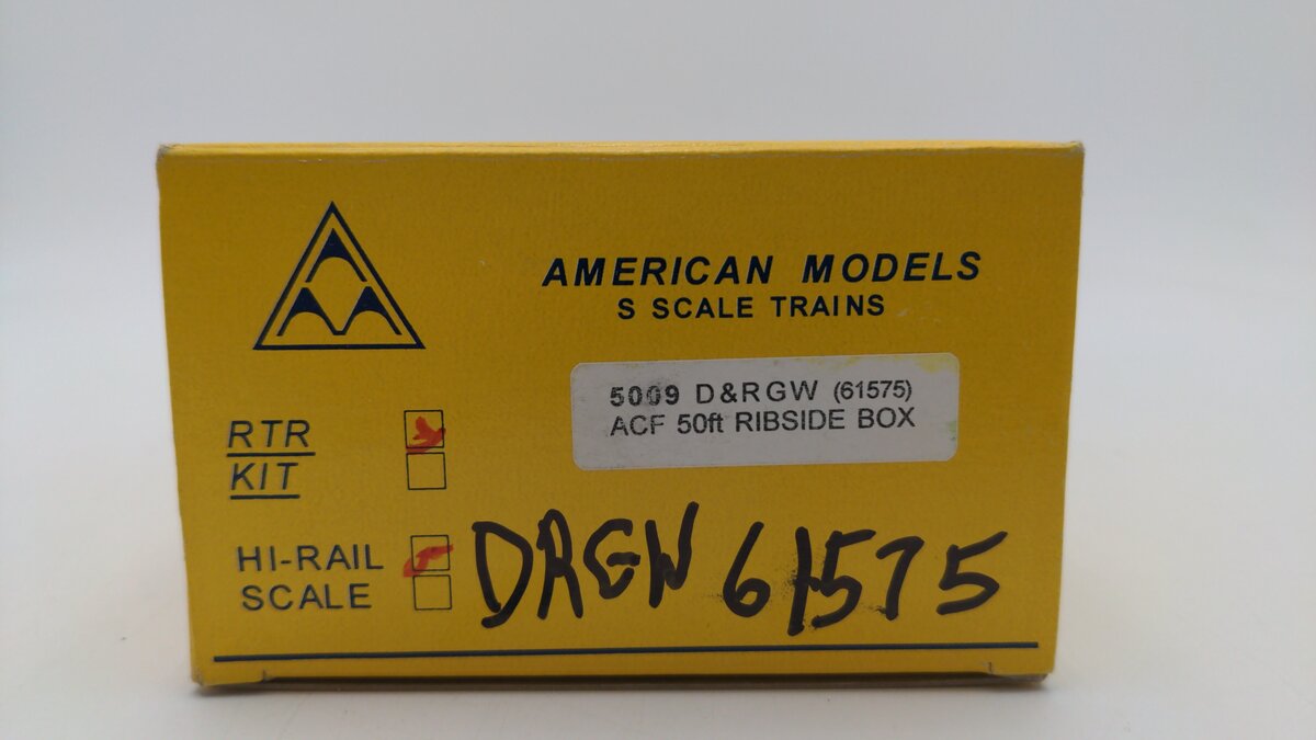 American Models 5009 S Gauge D&RGW ACF 50ft Rib-Sided Boxcar #61575 (Hi-Rail) EX/Box
